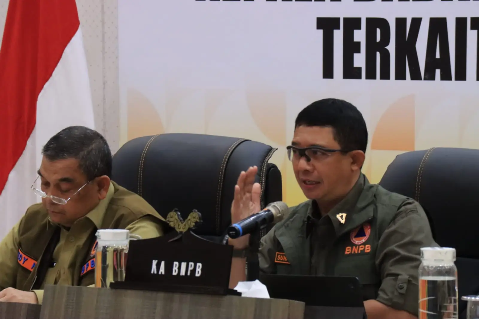 Pada Rakor tersebut Kepala BNPB berencana akan melakukan  teknologi modifikasi cuaca (TMC) guna mengantisipasi meluasnya dampak bencana ini banjir menyusul prakiraan cuaca sepekan ke depan di wilayah Riau. 